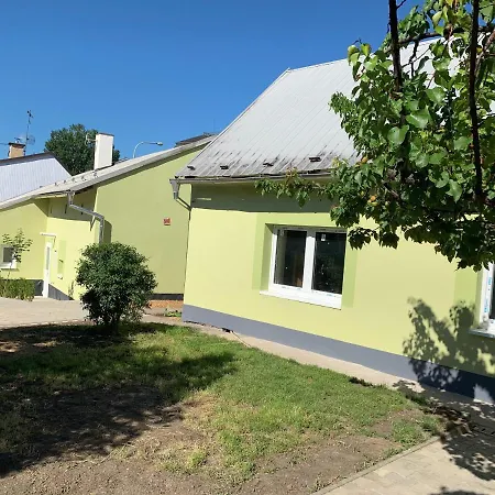 Kosmonosy, Hradistska 181 *